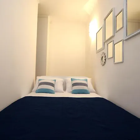 Medulic For 2 In Old Town With Free Parking Šibenik